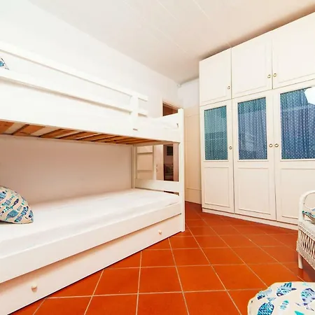 F & B Summer Collection - Kassandra -