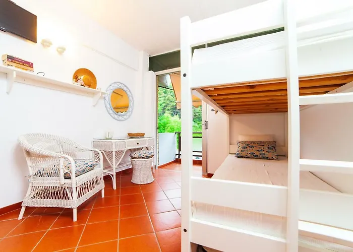 F & B Summer Collection - Kassandra - Daire Mola Kalyva